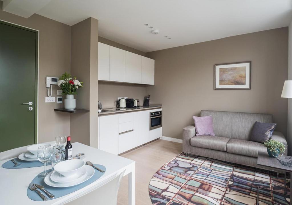Wells Court By Aeria Apartments Londyn Zewnętrze zdjęcie